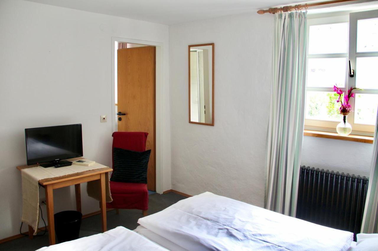 Schildwirtschaft Zum Rothen Ochsen Otel Laupheim Dış mekan fotoğraf