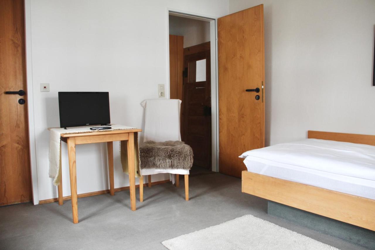 Schildwirtschaft Zum Rothen Ochsen Otel Laupheim Dış mekan fotoğraf