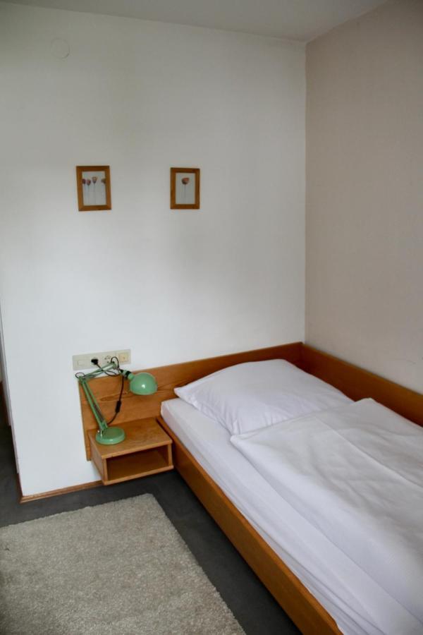 Schildwirtschaft Zum Rothen Ochsen Otel Laupheim Dış mekan fotoğraf